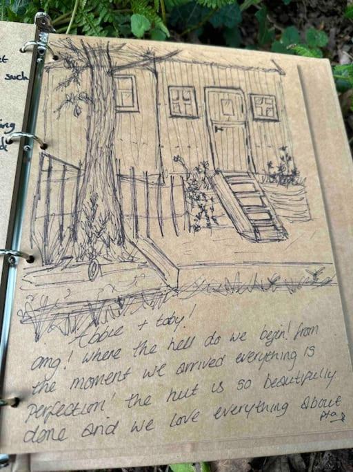 Cornwall Woodland Shepherd'S Hut - Dennis Hut Bodmin Esterno foto
